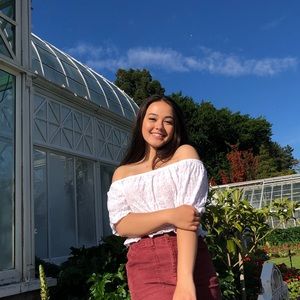 Meet your Posher, Alison